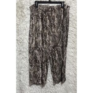 Chico's Travelers Crop Pants Women's Size 3 XL Brown Slinky Animal Print  Casual